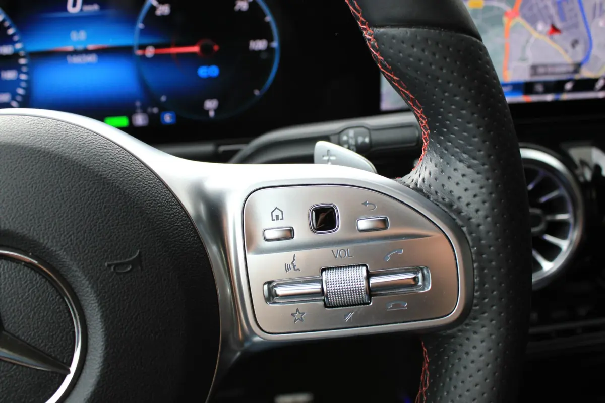 250 AMG 97,2% SOH | Camera | Trekhaak | Keyless | Widescreen | Sfeerverlichting | Dealer Onderhouden
