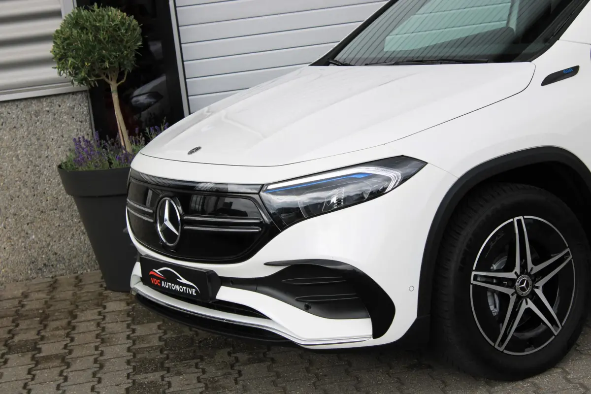 250 AMG 97,2% SOH | Camera | Trekhaak | Keyless | Widescreen | Sfeerverlichting | Dealer Onderhouden
