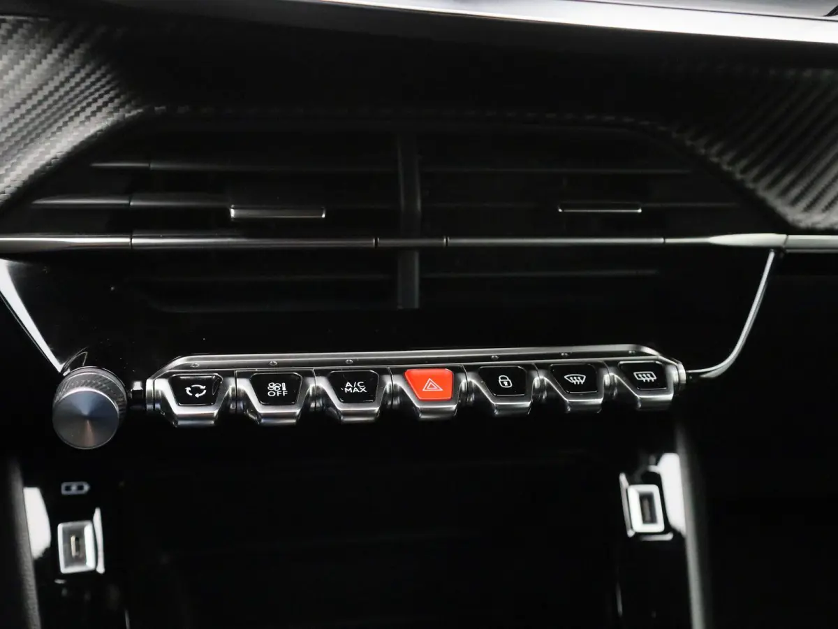 EV Active Pack 50 kWh | Carplay | Navigatie | Bluetooth | CruiseControl |