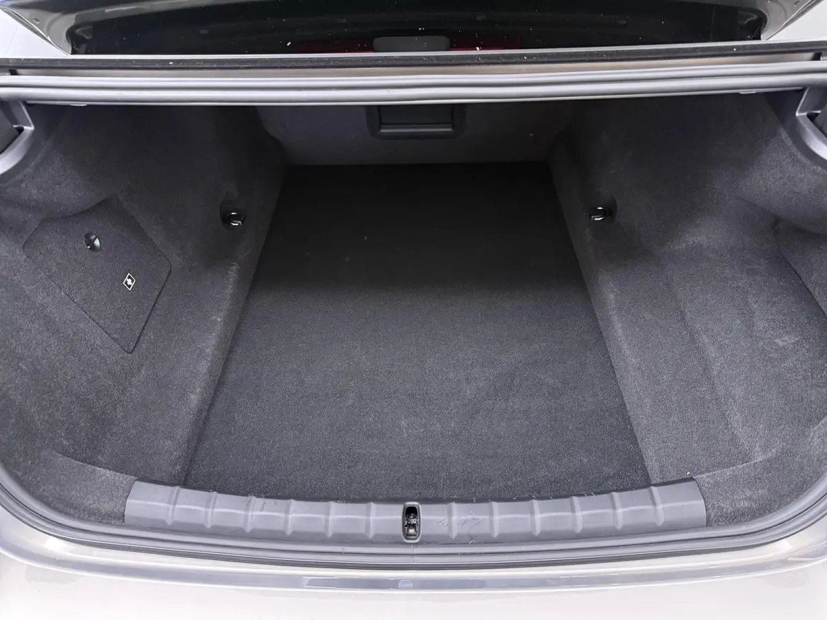 M760e xDrive | Trekhaak | SoH 100% | Skylounge Executive Lounge | Rear Console | Bowers&Wilkins |