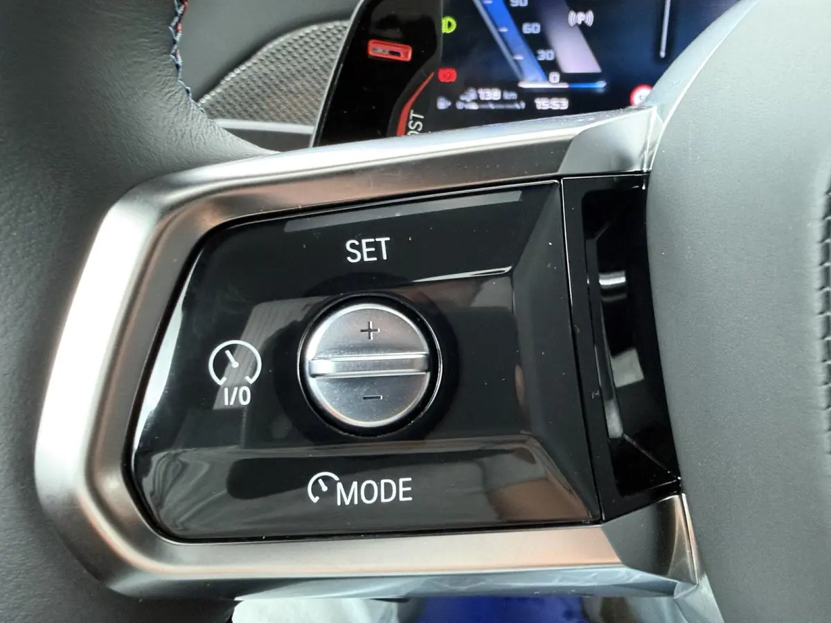 M760e xDrive | Trekhaak | SoH 100% | Skylounge Executive Lounge | Rear Console | Bowers&Wilkins |
