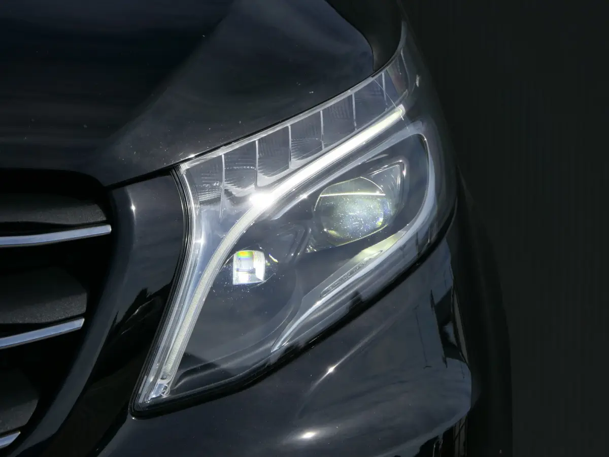 114 CDI Lang Lease-Edition | LED | Navigatie | CarPlay/Android Auto | Aftimmering | Lichtmetalen Velgen | Stoelverwarming | Comfort Stoelen