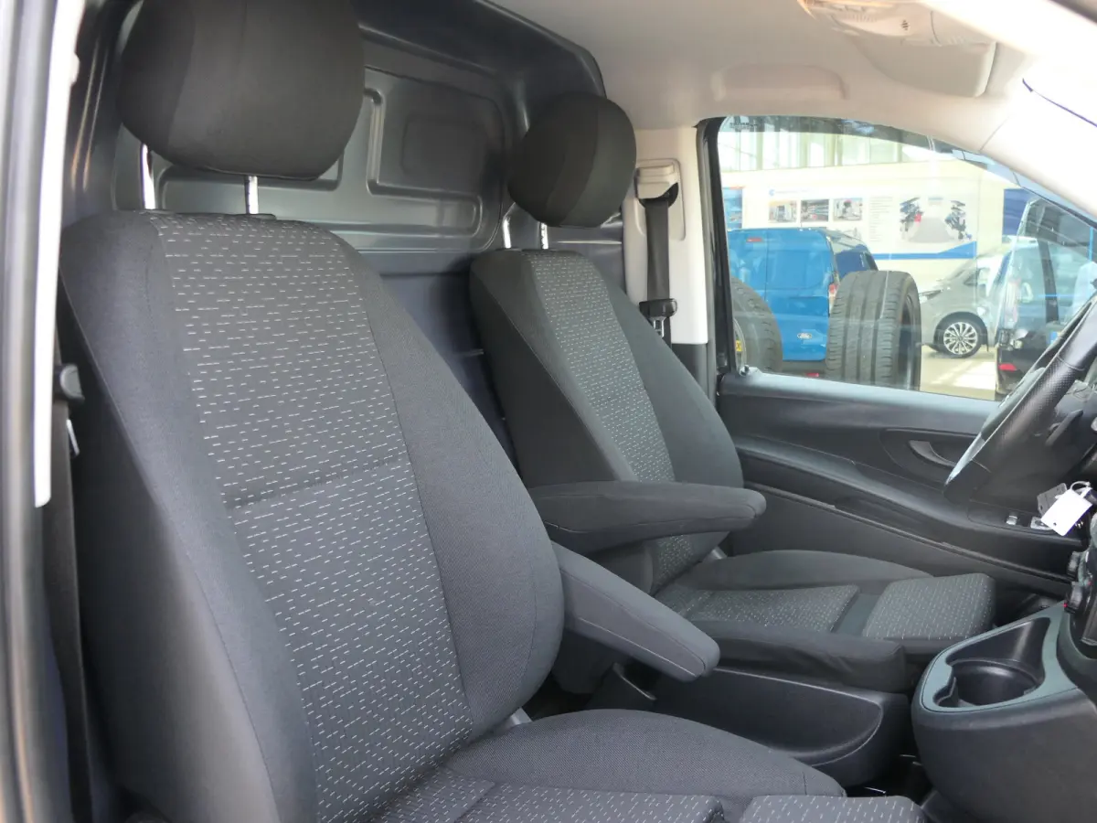 114 CDI Lang Lease-Edition | LED | Navigatie | CarPlay/Android Auto | Aftimmering | Lichtmetalen Velgen | Stoelverwarming | Comfort Stoelen