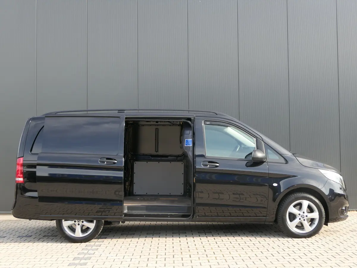 114 CDI Lang Lease-Edition | LED | Navigatie | CarPlay/Android Auto | Aftimmering | Lichtmetalen Velgen | Stoelverwarming | Comfort Stoelen