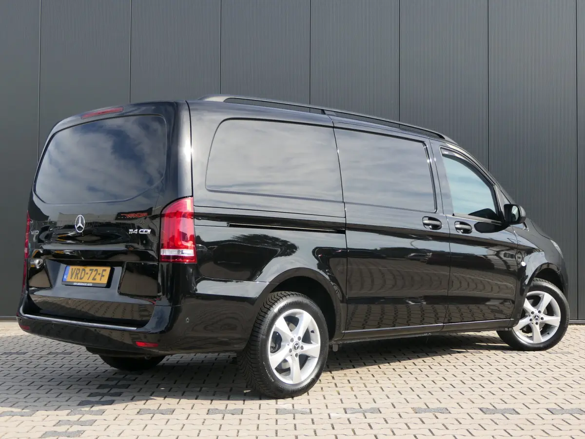 114 CDI Lang Lease-Edition | LED | Navigatie | CarPlay/Android Auto | Aftimmering | Lichtmetalen Velgen | Stoelverwarming | Comfort Stoelen