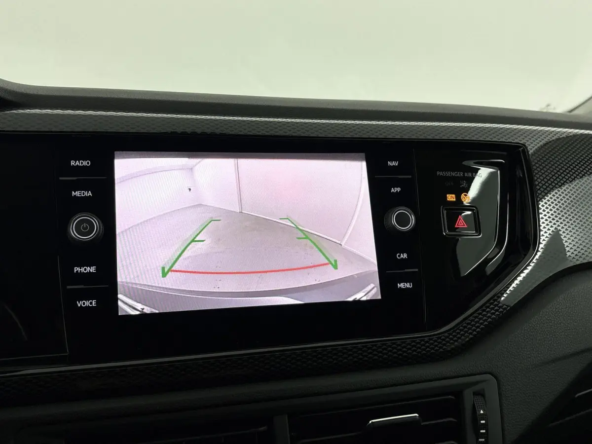 1.0 TSI Life Edition 95 PK | Navigatie | Camera | Apple Carplay draadloos | Android Auto draadloos | | Keyless access | Stoelverwarming | Climate Control | Digital Cockpit | Adaptive Cruise 