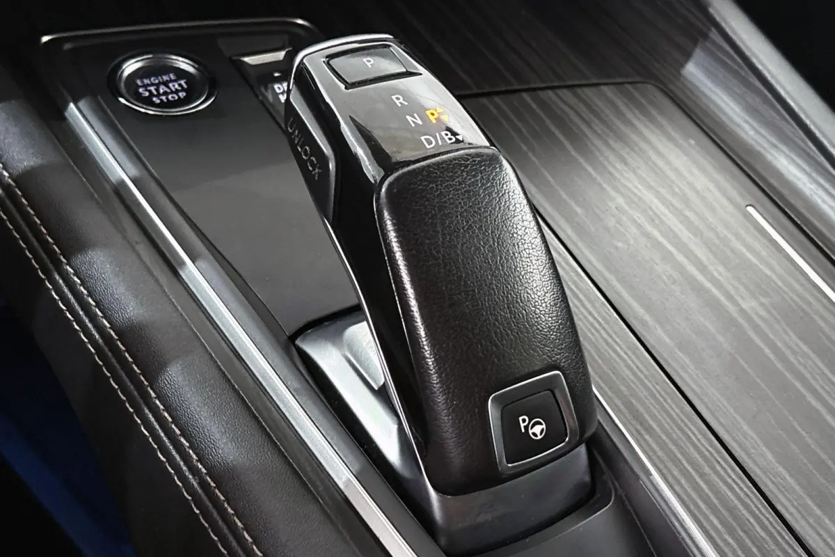 1.6 HYbrid GT Line SOH 91.5% Panoramadak Nappa Leder Stoelverwarming FOCAL
