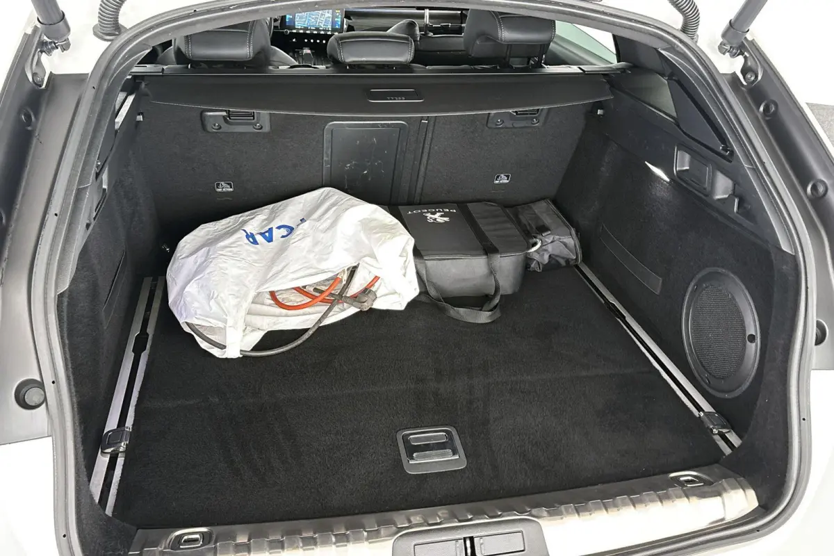 1.6 HYbrid GT Line SOH 91.5% Panoramadak Nappa Leder Stoelverwarming FOCAL