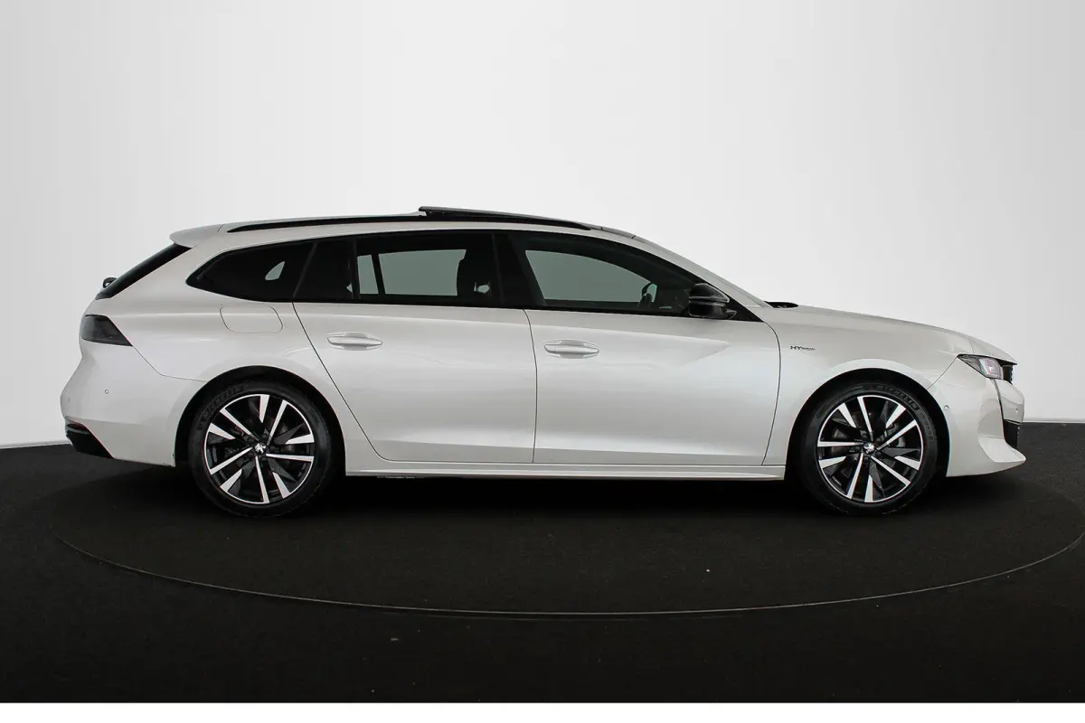 1.6 HYbrid GT Line SOH 91.5% Panoramadak Nappa Leder Stoelverwarming FOCAL