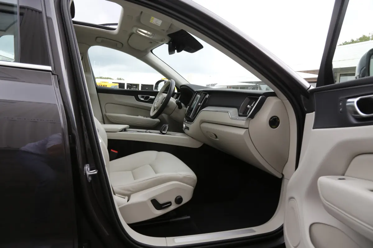 2.0 T6 Plug-in hybrid AWD Longe Range*Perfect Volvo Onderh.*Leder/Pano/Camera/Keyless Entry+Go/Elek. Klep/LED/DAB/Rijstrook/Parkeersens.V+A/18 inch LM*