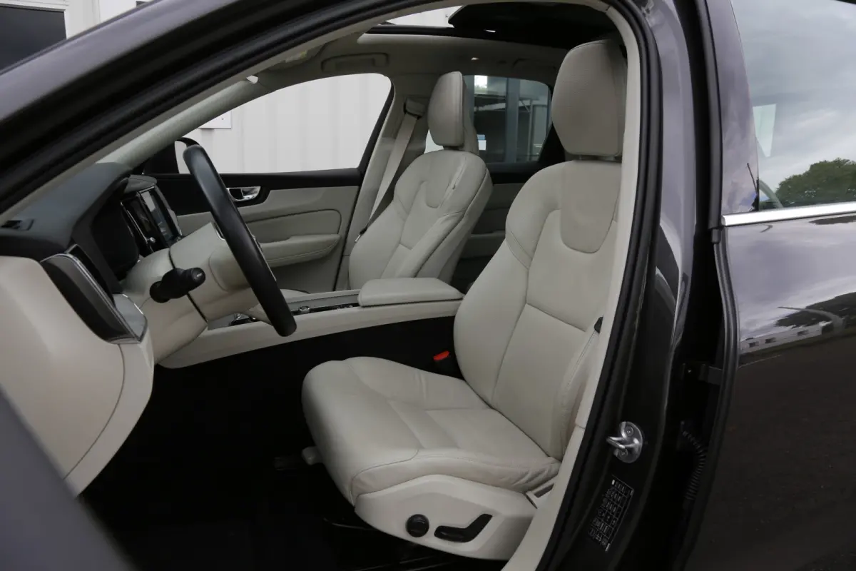 2.0 T6 Plug-in hybrid AWD Longe Range*Perfect Volvo Onderh.*Leder/Pano/Camera/Keyless Entry+Go/Elek. Klep/LED/DAB/Rijstrook/Parkeersens.V+A/18 inch LM*