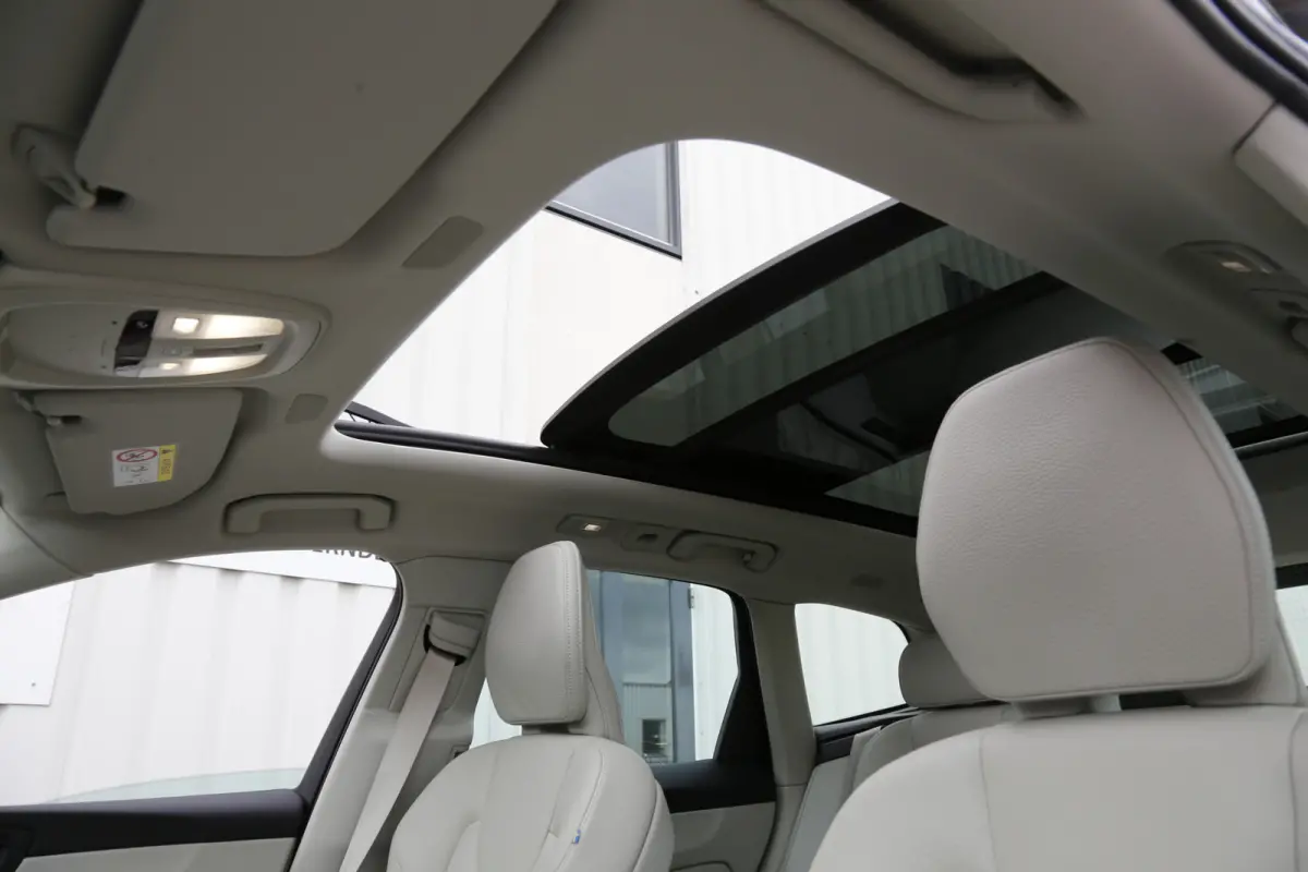 2.0 T6 Plug-in hybrid AWD Longe Range*Perfect Volvo Onderh.*Leder/Pano/Camera/Keyless Entry+Go/Elek. Klep/LED/DAB/Rijstrook/Parkeersens.V+A/18 inch LM*