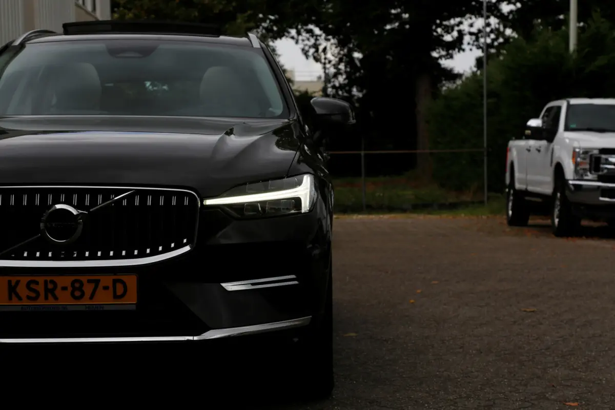 2.0 T6 Plug-in hybrid AWD Longe Range*Perfect Volvo Onderh.*Leder/Pano/Camera/Keyless Entry+Go/Elek. Klep/LED/DAB/Rijstrook/Parkeersens.V+A/18 inch LM*