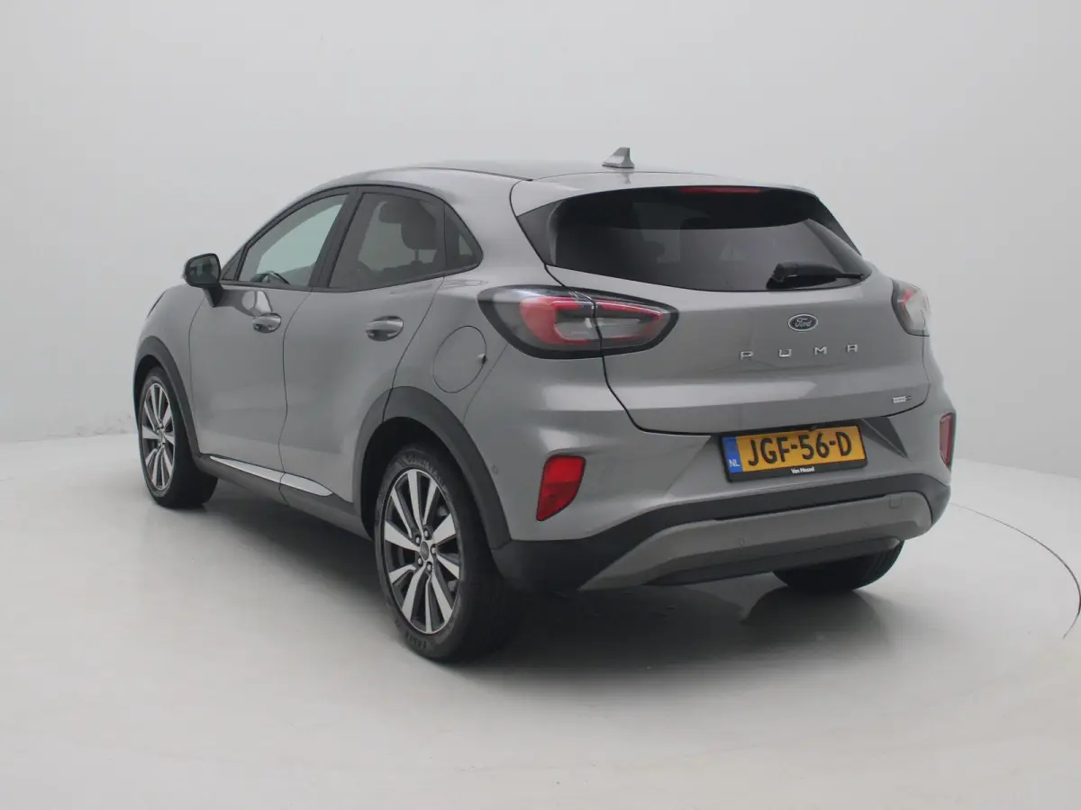 1.0 EcoBoost Titanium X First Edition | Apple Carplay/Android Auto | Achteruitrijcamera | Winterpakket | Cruise Control | Lichtmetalen Velgen |
