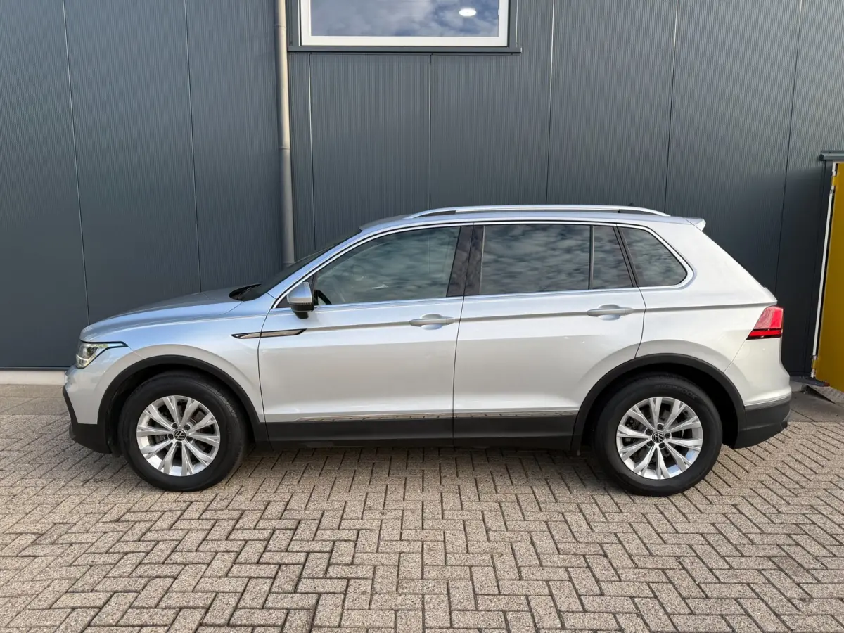 1.5 TSI 150pk DSG Life * 50.000KM! * AUTOMAAT* Parkeersensoren * Adaptieve Cruise Control *
