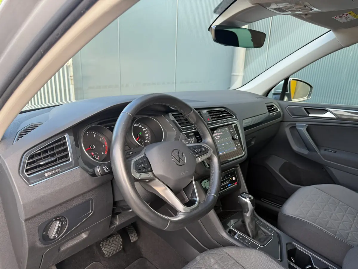 1.5 TSI 150pk DSG Life * 50.000KM! * AUTOMAAT* Parkeersensoren * Adaptieve Cruise Control *