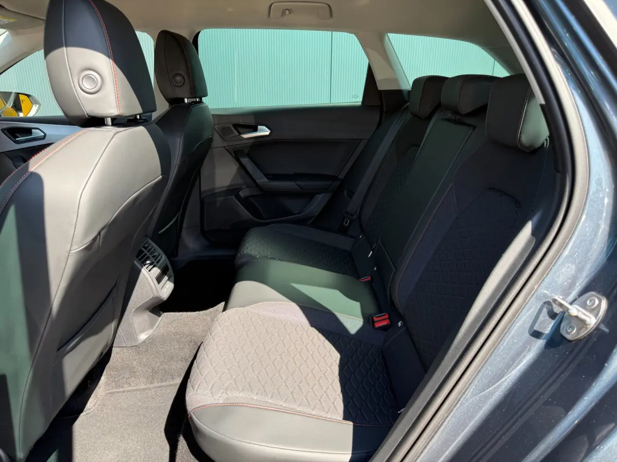 1.4 TSI eHybrid PHEV FR * Navigatiesysteem * Stoelverwarming * AUTOMAAT * Virtual Cockpit *