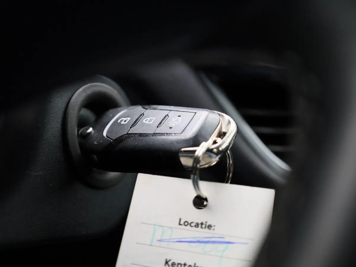 1.0 EcoBoost Titanium X | Navigatie | Stoel/Stuur verwarming | Camera | Apple CarPlay / Android Auto | Climate control | Bluetooth | DAB | Cruise Control | Airco | Parkeersensoren | Lichtmet