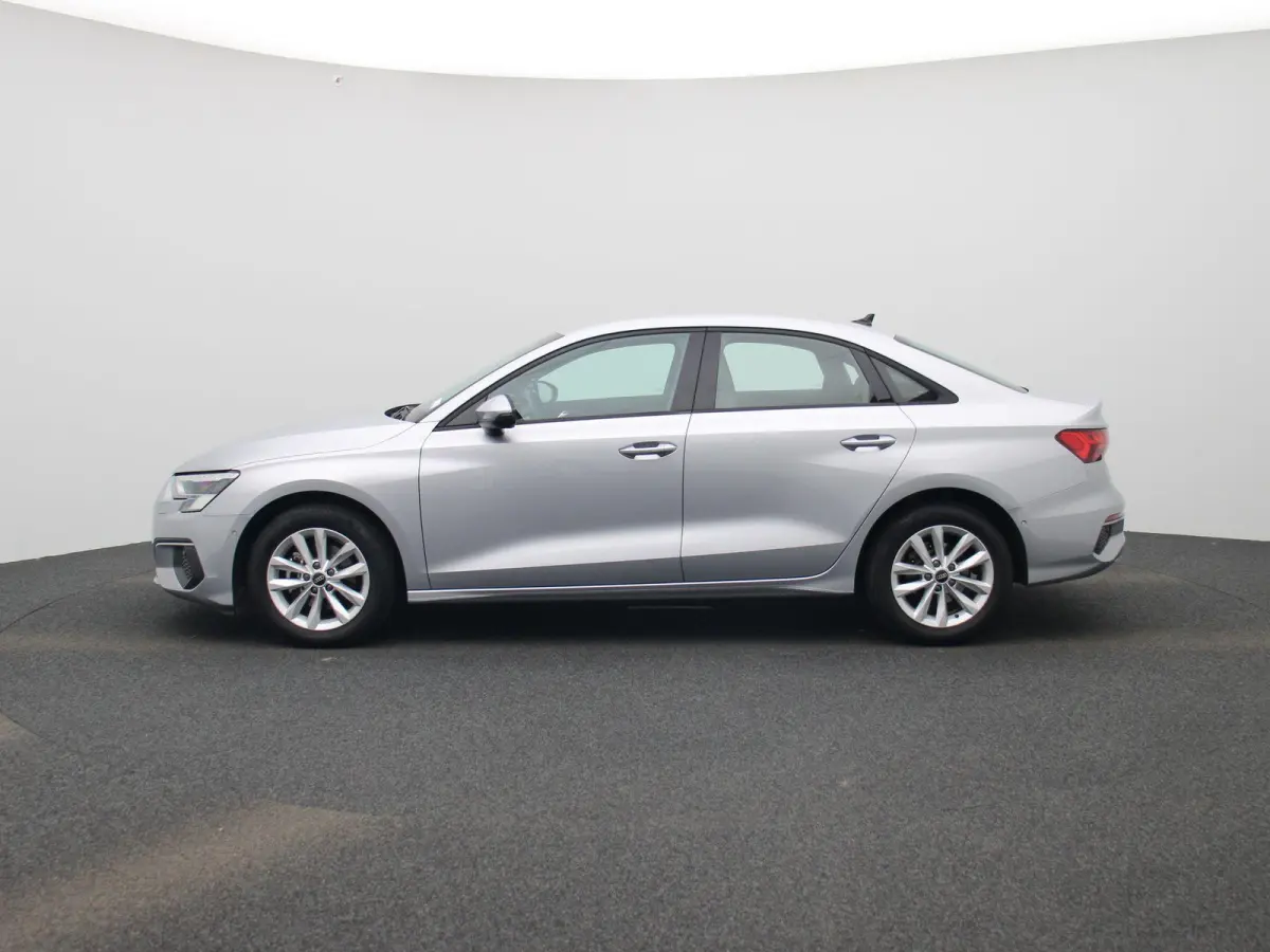 30 TFSI Advanced edition | Automaat | Apple Carplay / Android Auto | Camera | Stoelverwarming | Leder | Matrix | Parkeer sensoren | Navigatie | Dodehoek Detectie | Vitrual Cockpit | Climate 