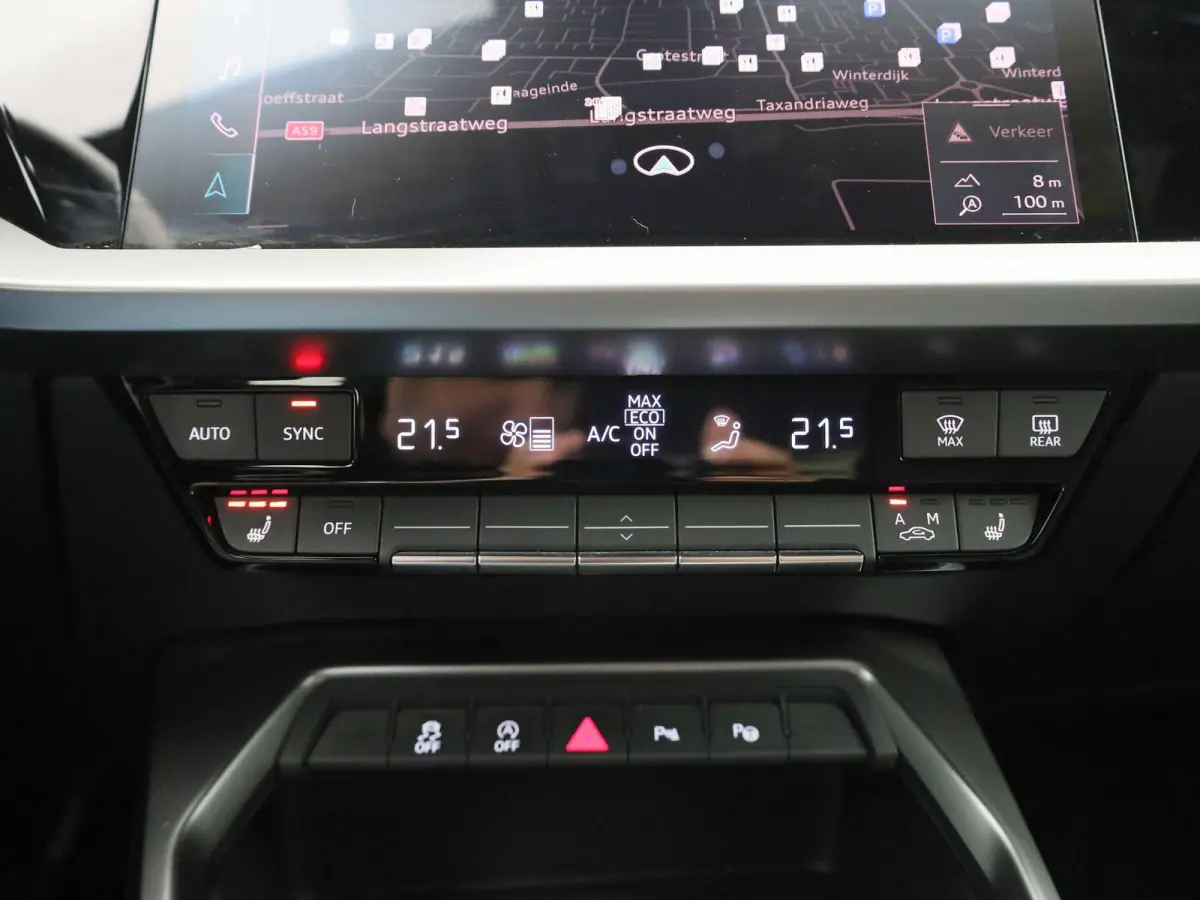 30 TFSI Advanced edition | Automaat | Apple Carplay / Android Auto | Camera | Stoelverwarming | Leder | Matrix | Parkeer sensoren | Navigatie | Dodehoek Detectie | Vitrual Cockpit | Climate 
