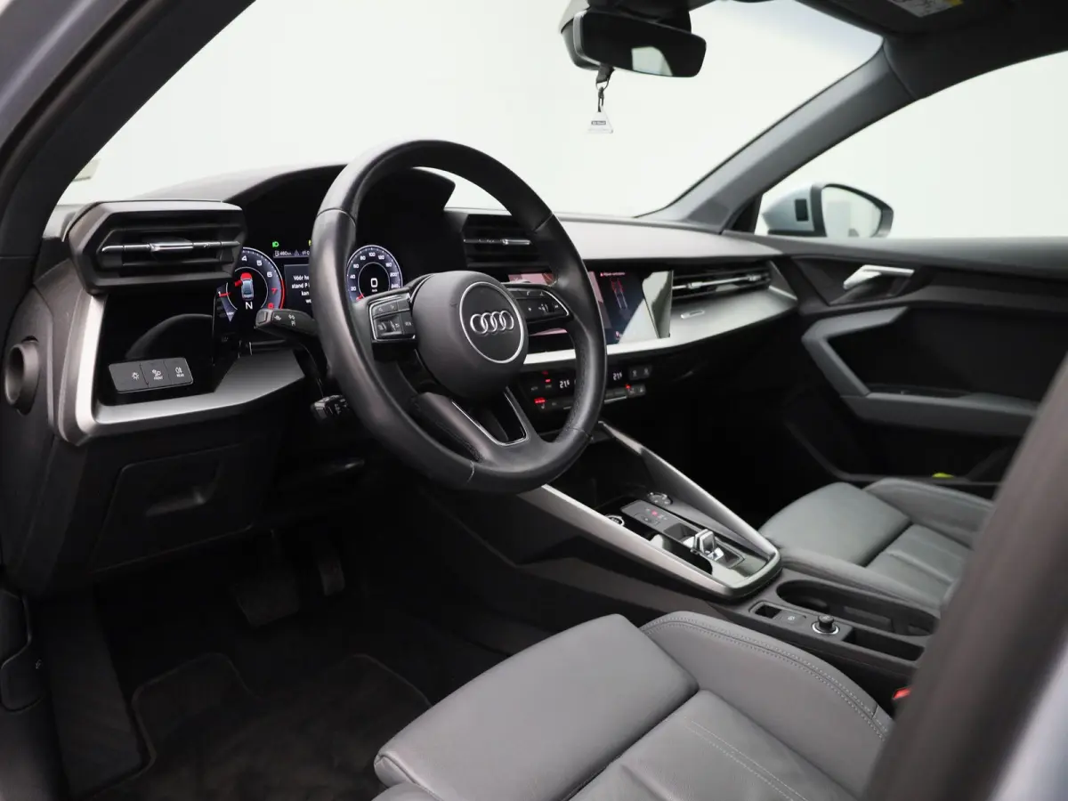 30 TFSI Advanced edition | Automaat | Apple Carplay / Android Auto | Camera | Stoelverwarming | Leder | Matrix | Parkeer sensoren | Navigatie | Dodehoek Detectie | Vitrual Cockpit | Climate 