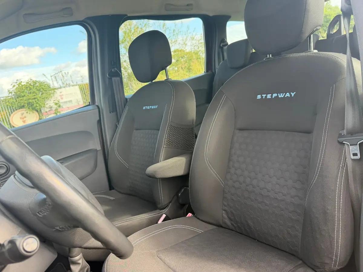 1.2 TCe Stepway - Brun Tourmaline - Complete 7-zitter