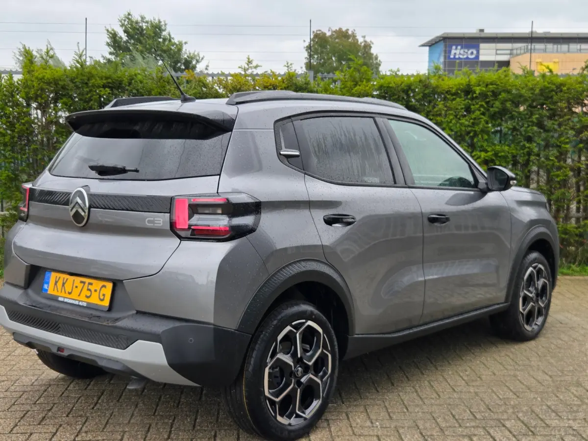 Max 1.2 Hybrid 110-PK | Cruise Control | Camera | Navigatie | Climate Control | Carplay | LMV | 3D LED | Comfortstoelen |