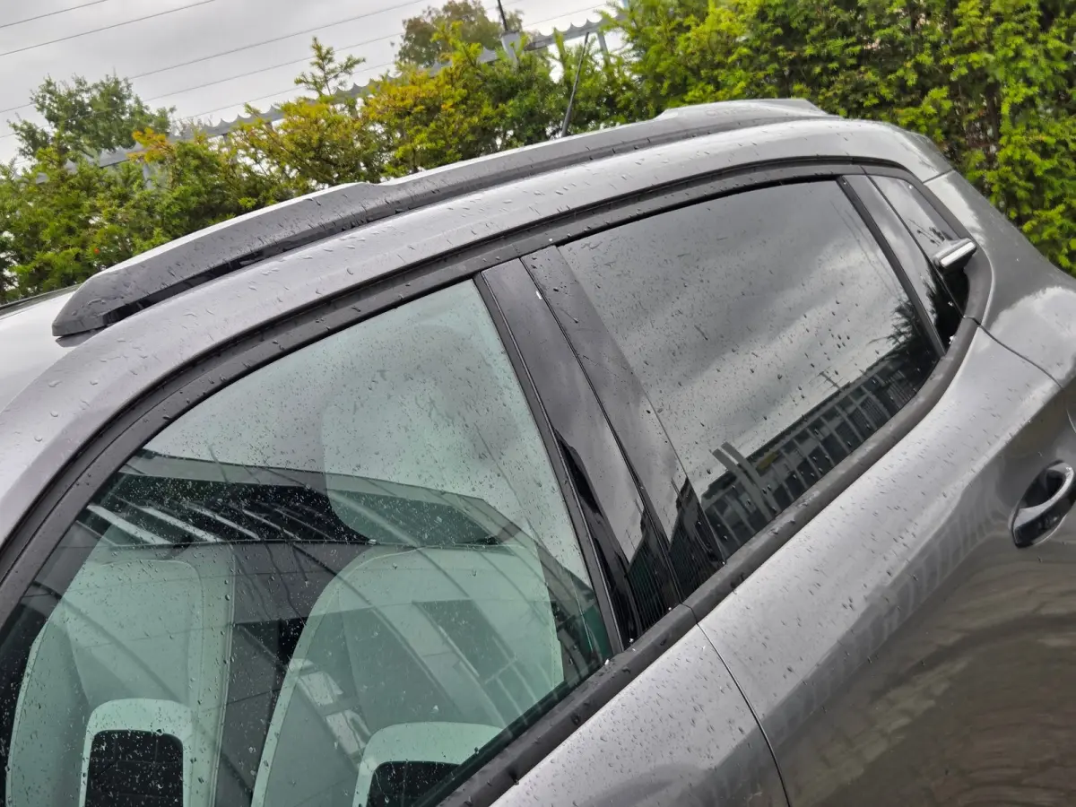Max 1.2 Hybrid 110-PK | Cruise Control | Camera | Navigatie | Climate Control | Carplay | LMV | 3D LED | Comfortstoelen |