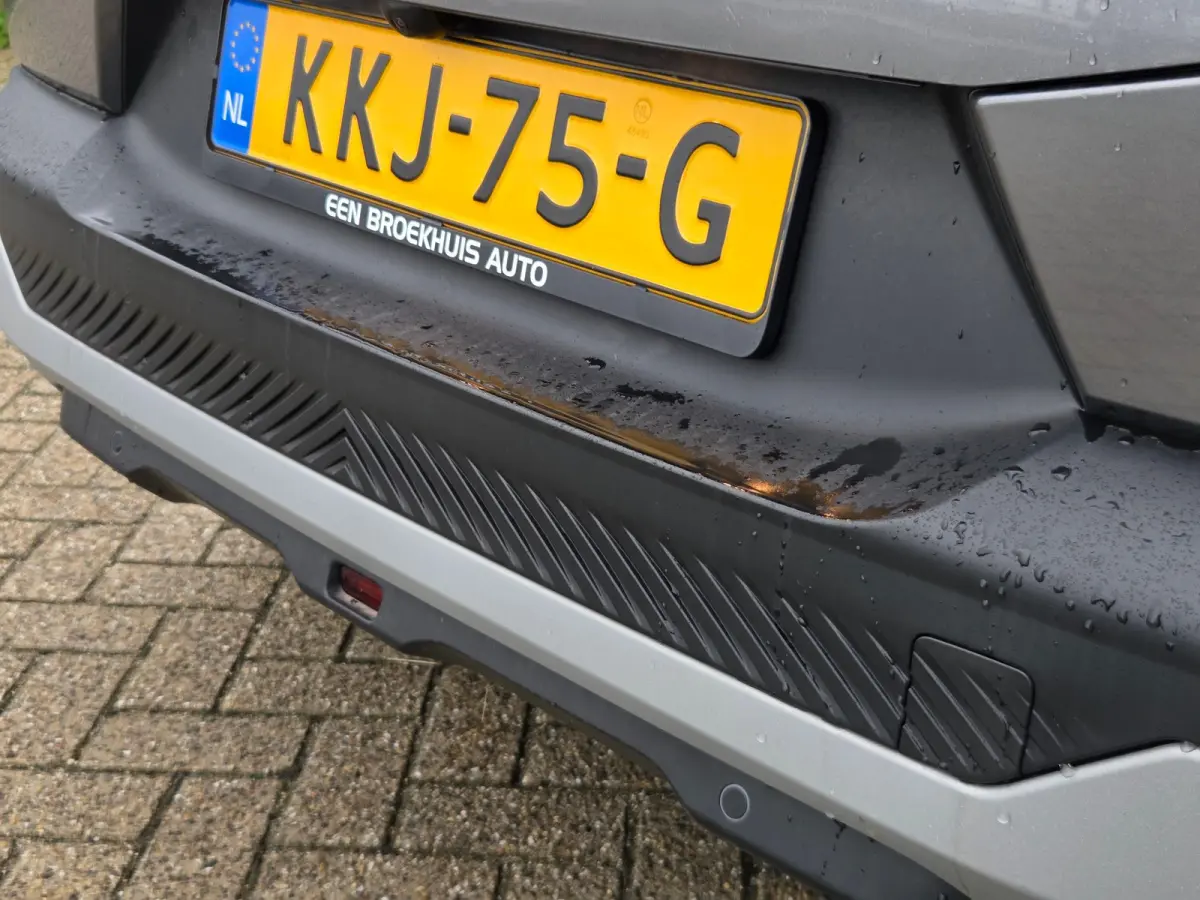 Max 1.2 Hybrid 110-PK | Cruise Control | Camera | Navigatie | Climate Control | Carplay | LMV | 3D LED | Comfortstoelen |