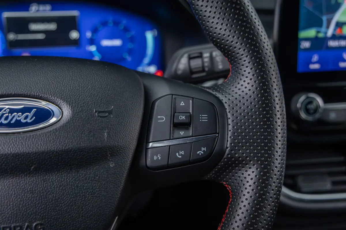 1.0 EcoBoost ST-Line | LED verlichting | Winter-pack | Apple carplay / andriod auto
