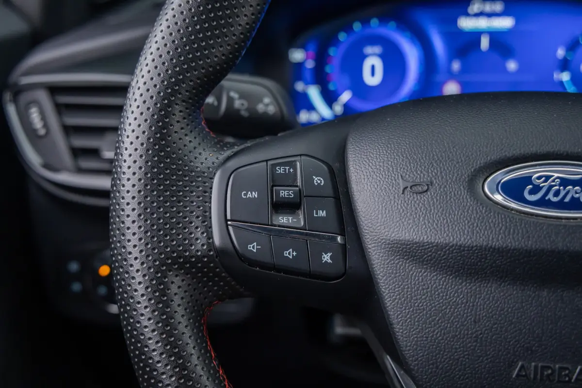 1.0 EcoBoost ST-Line | LED verlichting | Winter-pack | Apple carplay / andriod auto