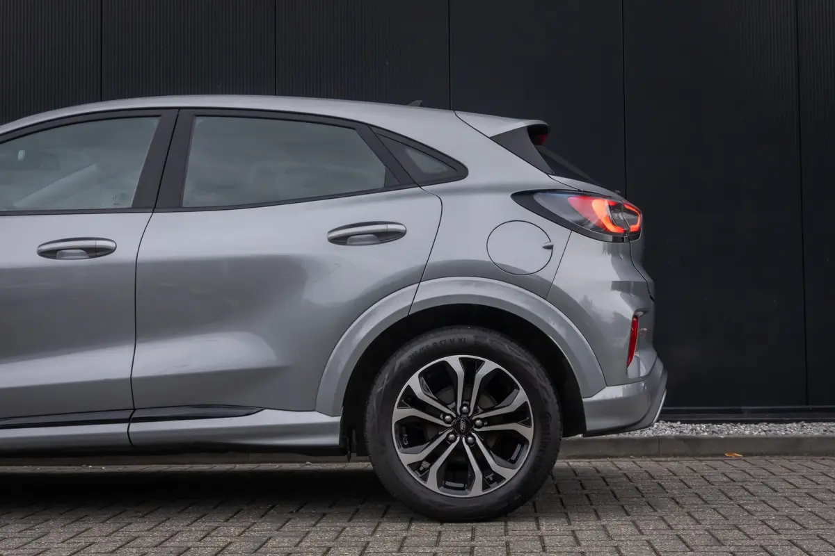 1.0 EcoBoost ST-Line | LED verlichting | Winter-pack | Apple carplay / andriod auto