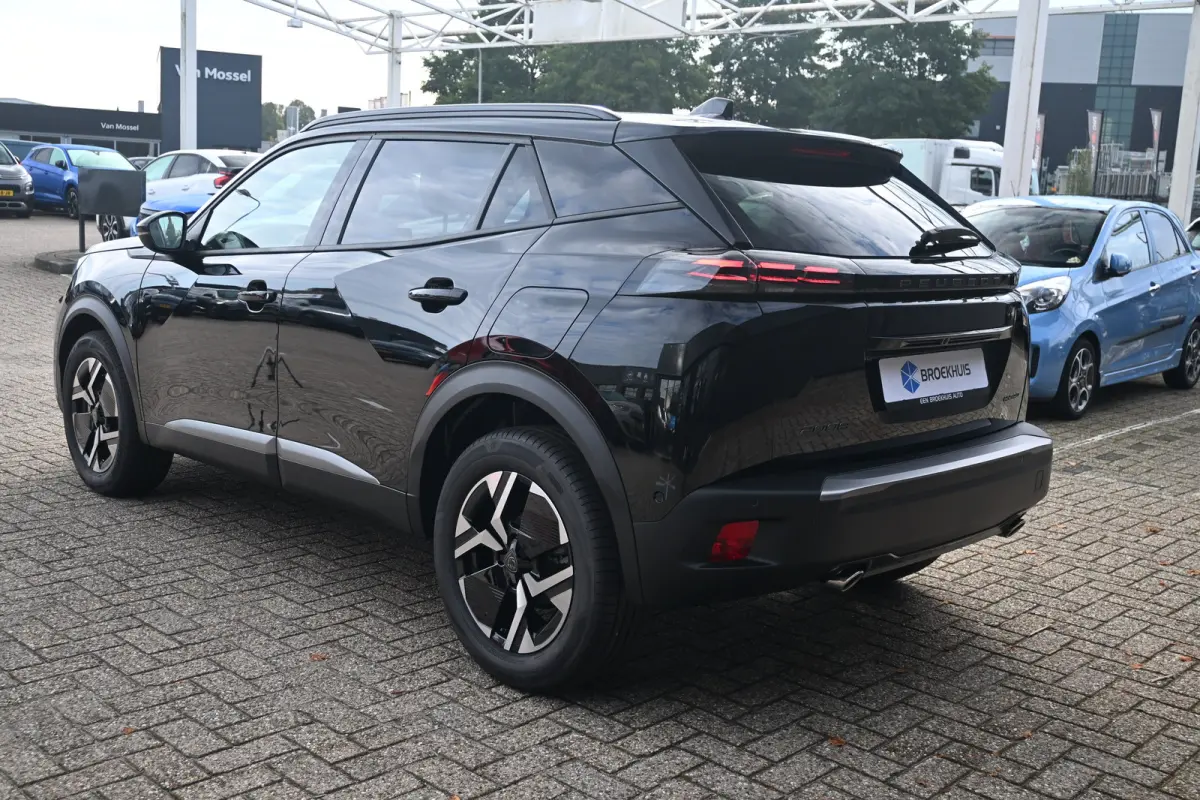 Allure tot 8 Jaar Garantie! | Active Safety Brake met camera en radar (automatisch noodremsysteem) met Distance Alert (waarschuwing dreigende aanrijding) | Advanced Active Safety Brake met c