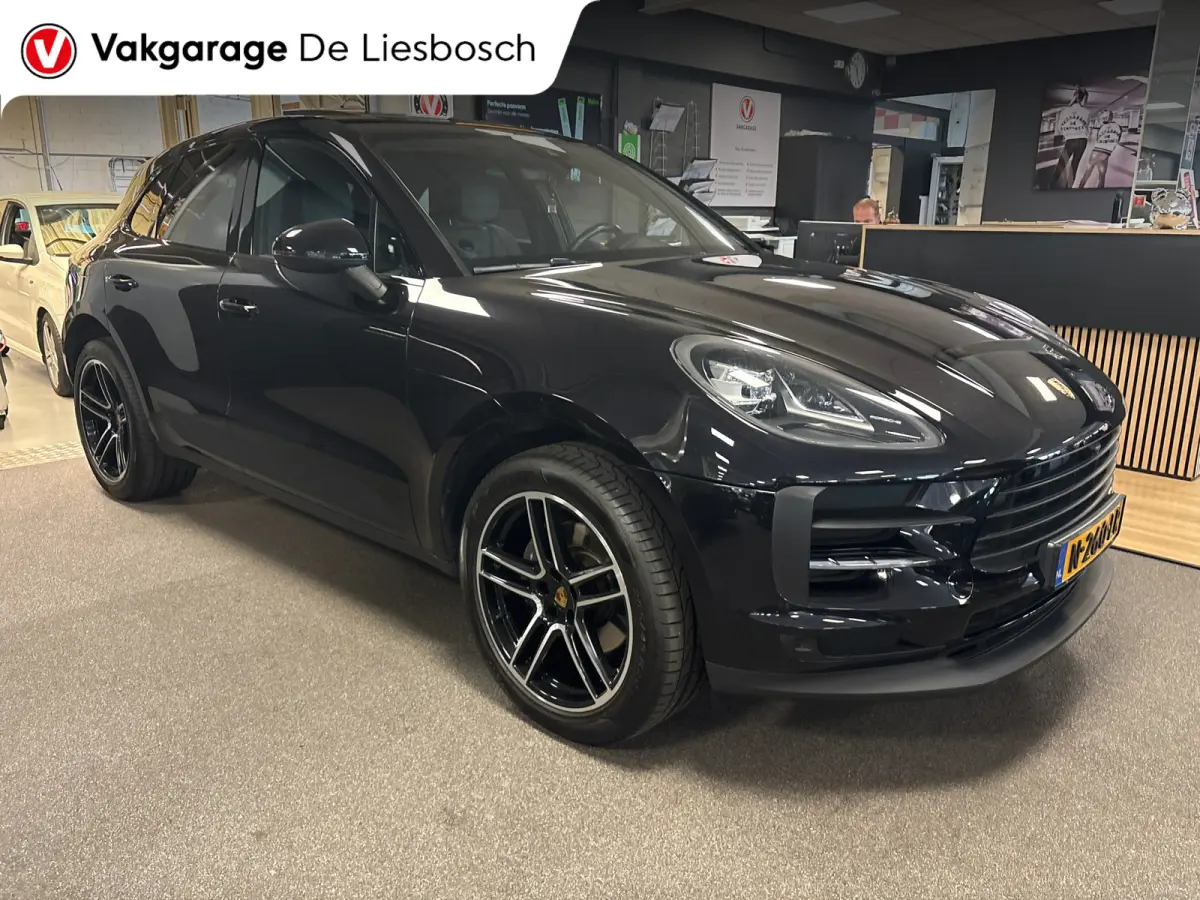 2.0/pano/leer/navi/camera/sport chrono/stoelverw/boeken
