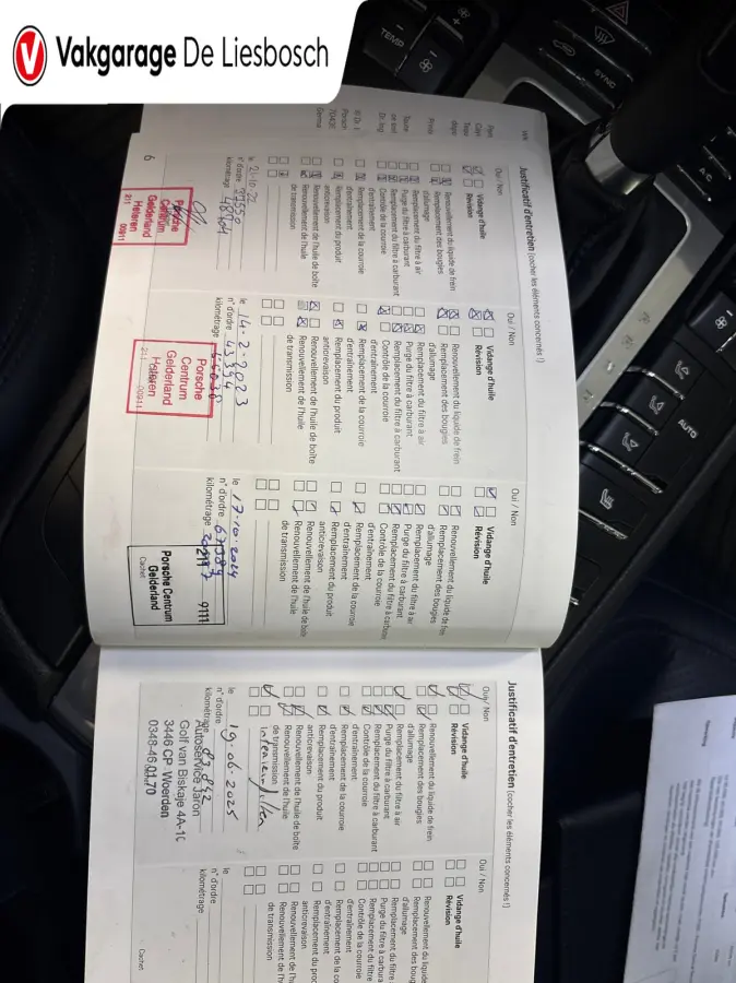 2.0/pano/leer/navi/camera/sport chrono/stoelverw/boeken