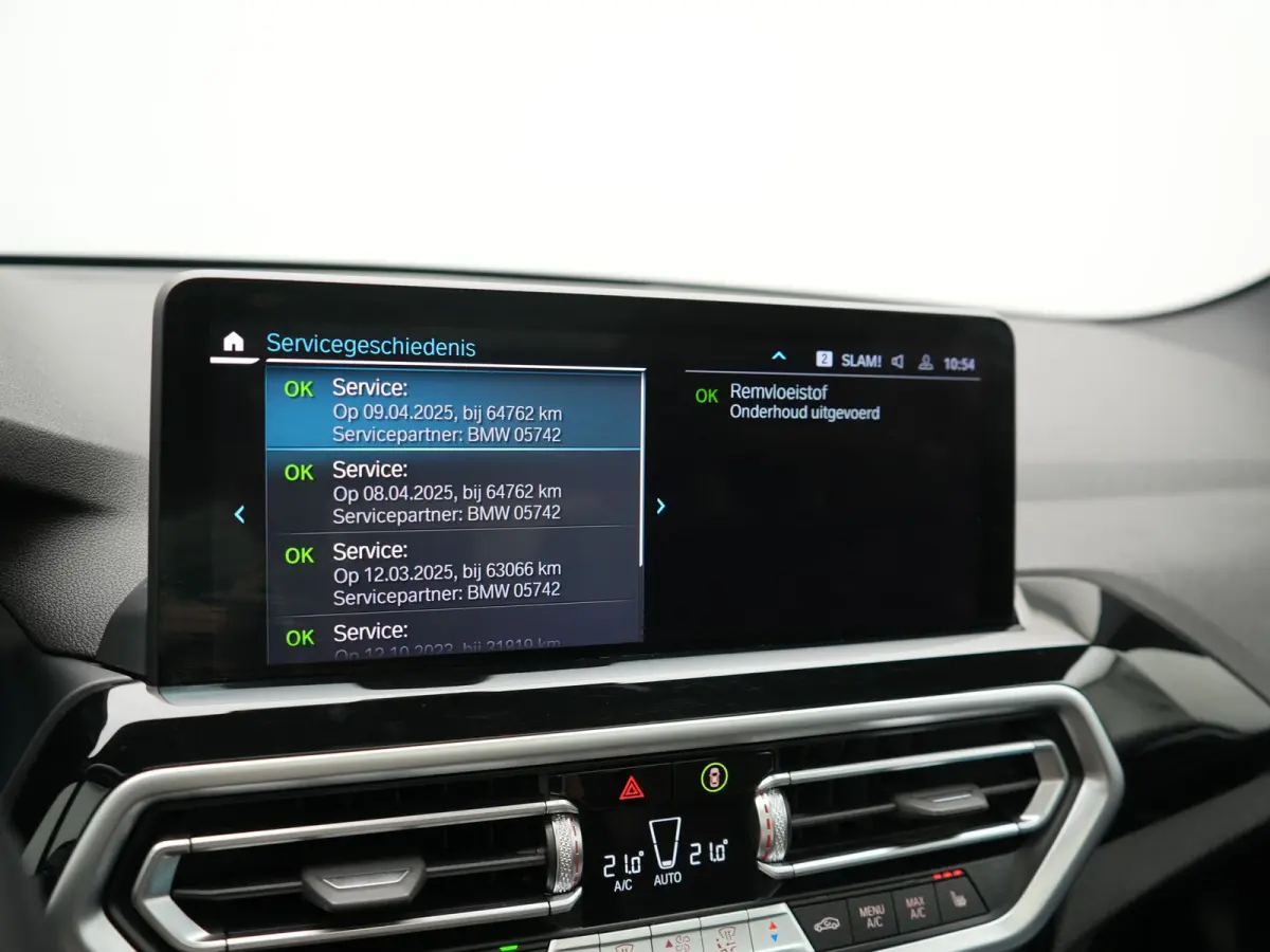 xDrive30e PHEV FACELIFT 293pk Dealer O.H | Trekhaak | Panodak | 360 Camera | Lederen Sportstoelen Verwarmd | Cruise Control | Apple Carplay | Virtual | Navigatie | DAB | 18"L.M | Plug In Hyb