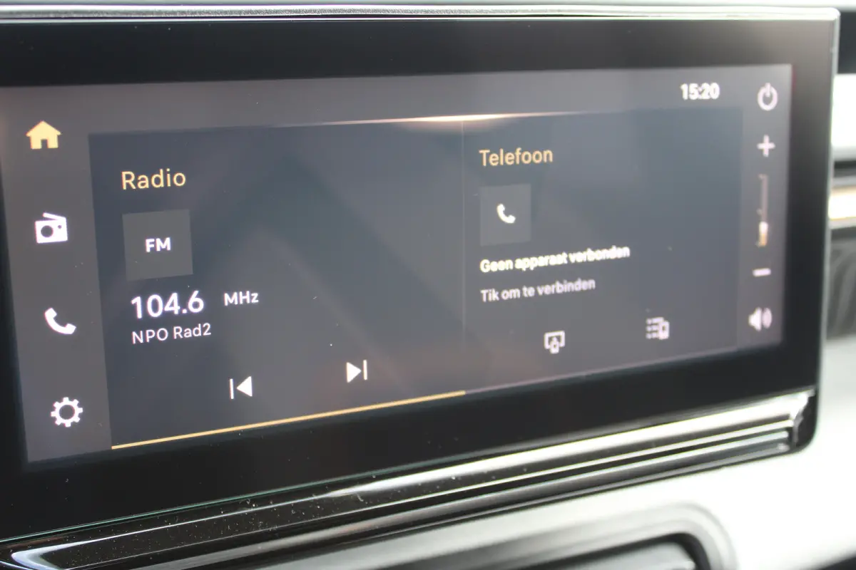 Plus 113pk Extended Range 54 kWh Camera | Climate Control | Cruise Control | Apple Carplay/Android Auto