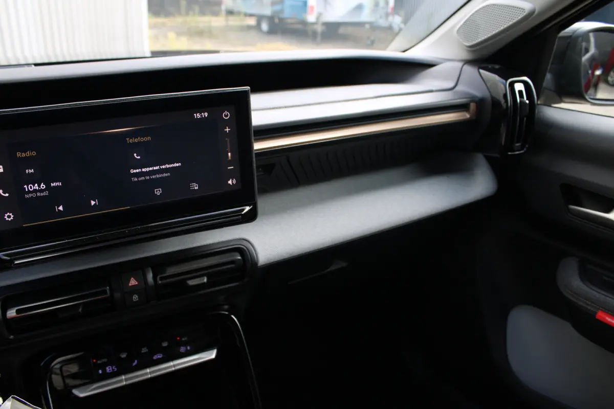 Plus 113pk Extended Range 54 kWh Camera | Climate Control | Cruise Control | Apple Carplay/Android Auto