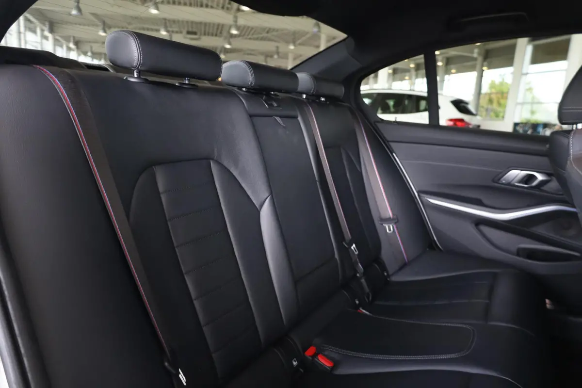 330e | M Sportpakket | Adaptieve Cruise Control | Head-Up | Comfort Access