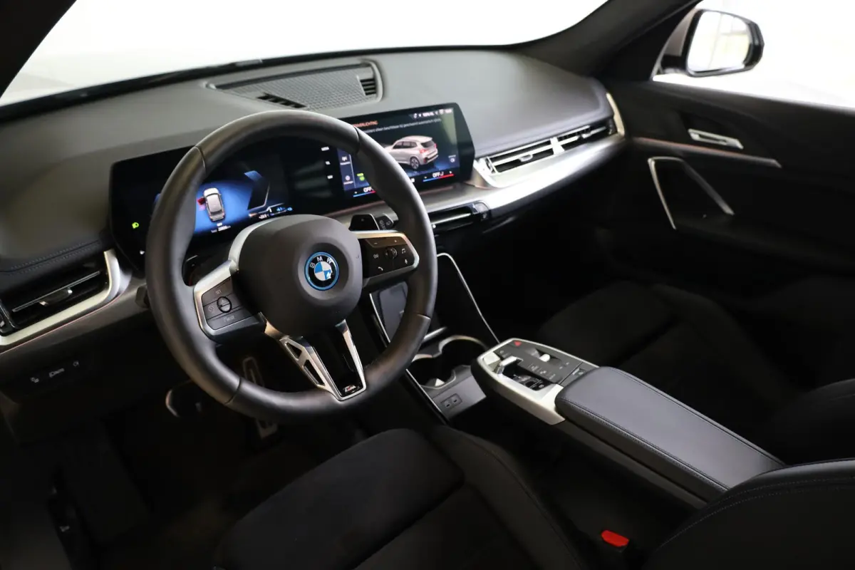 xDrive25e | M Sport Pro | Adaptieve LED | Stoelverwarming