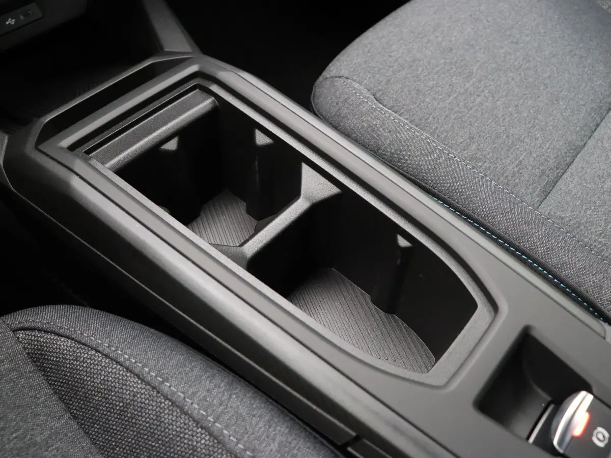 Hybrid 160pk evolution | Vijf jaar garantie | All season banden | Adaptieve cruise control | Apple carplay / Android auto |