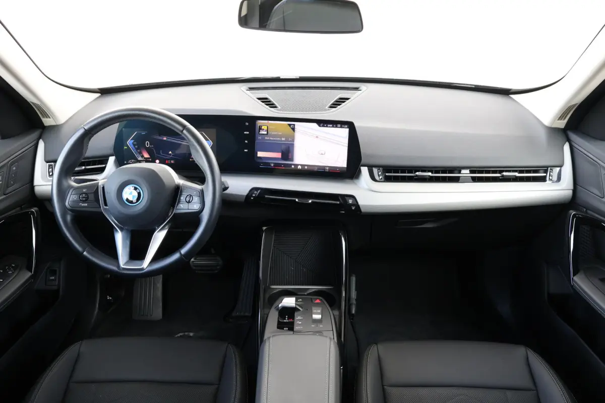 xDrive25e | SoH 98% | Achteruitrijcamera | Leder | Elektr. Stoelen | PDC |