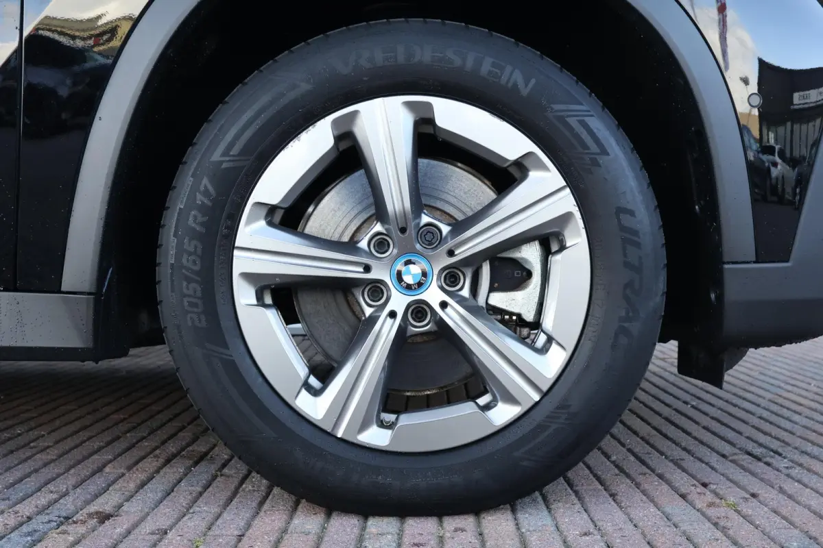 xDrive25e | SoH 98% | Achteruitrijcamera | Leder | Elektr. Stoelen | PDC |
