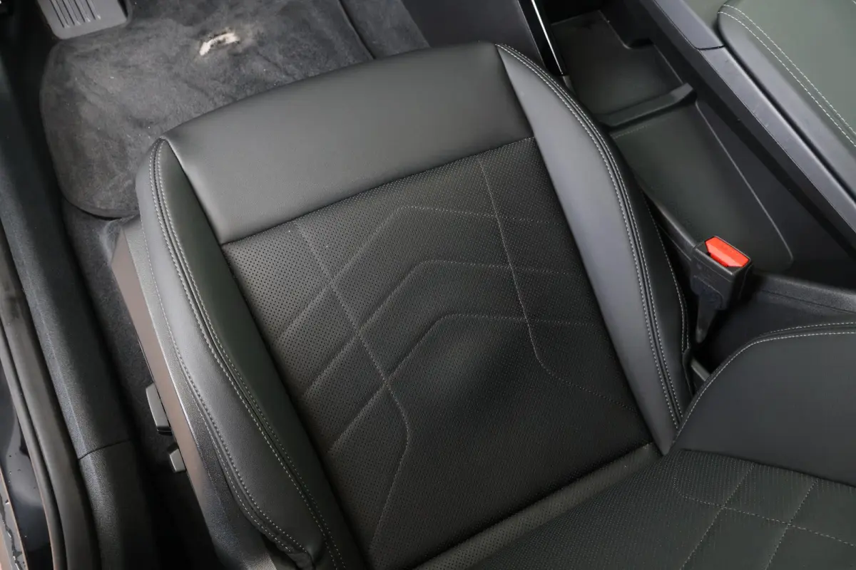 xDrive25e | SoH 98% | Achteruitrijcamera | Leder | Elektr. Stoelen | PDC |