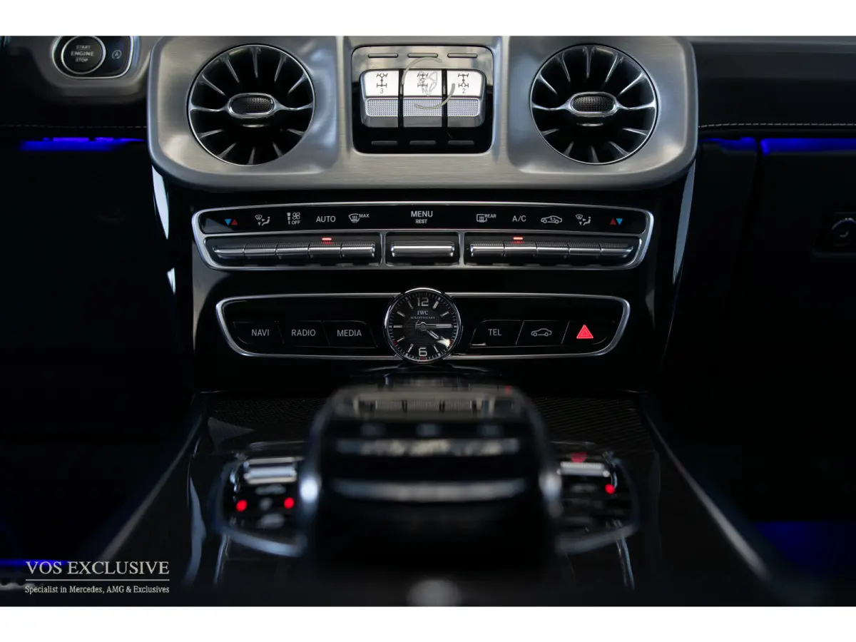 63 Manufaktur Full Carbon|Massage|Nappa|Burmester 3D|ACC|360°|Night|Entertainment|22"