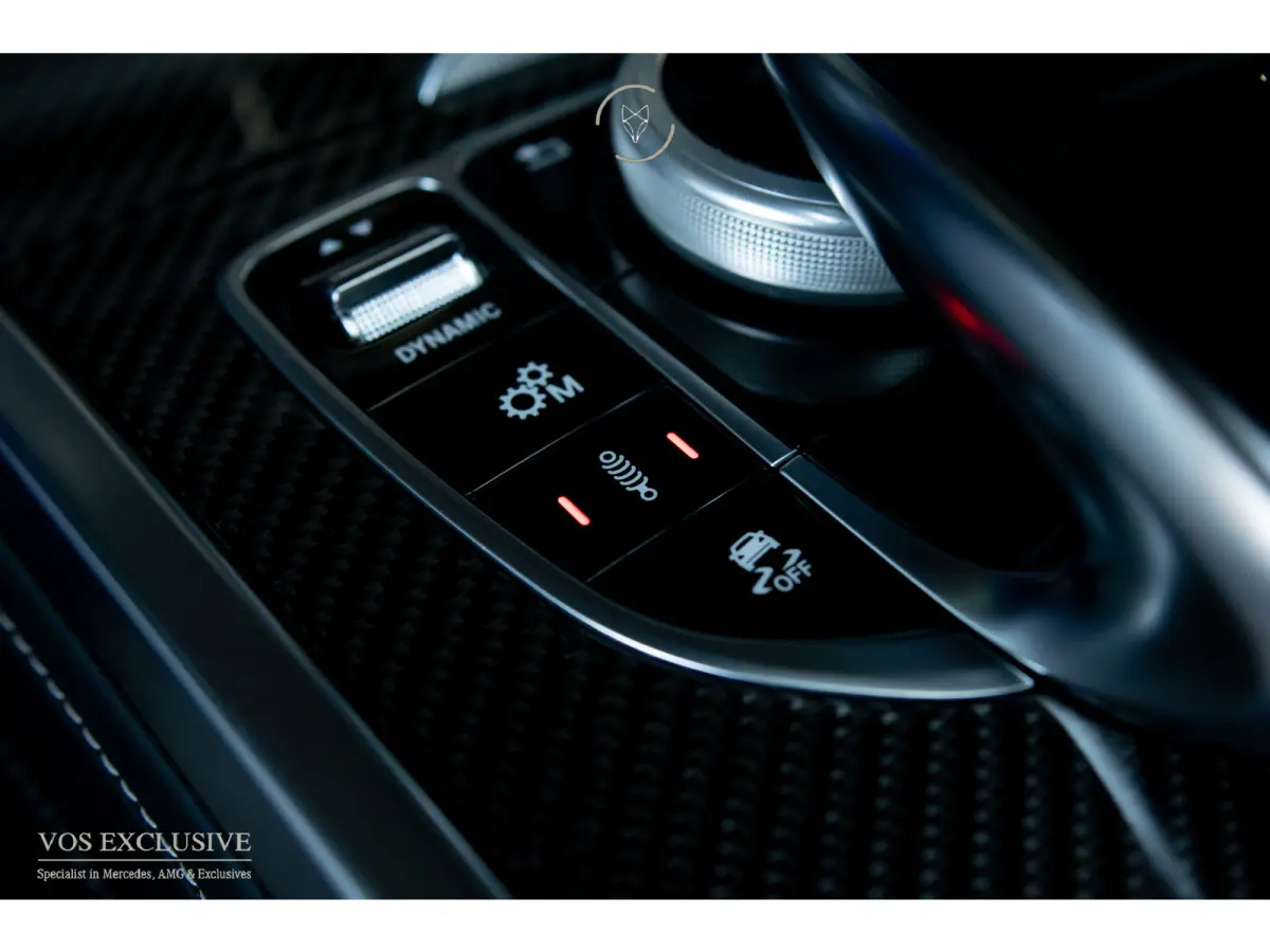 63 Manufaktur Full Carbon|Massage|Nappa|Burmester 3D|ACC|360°|Night|Entertainment|22"