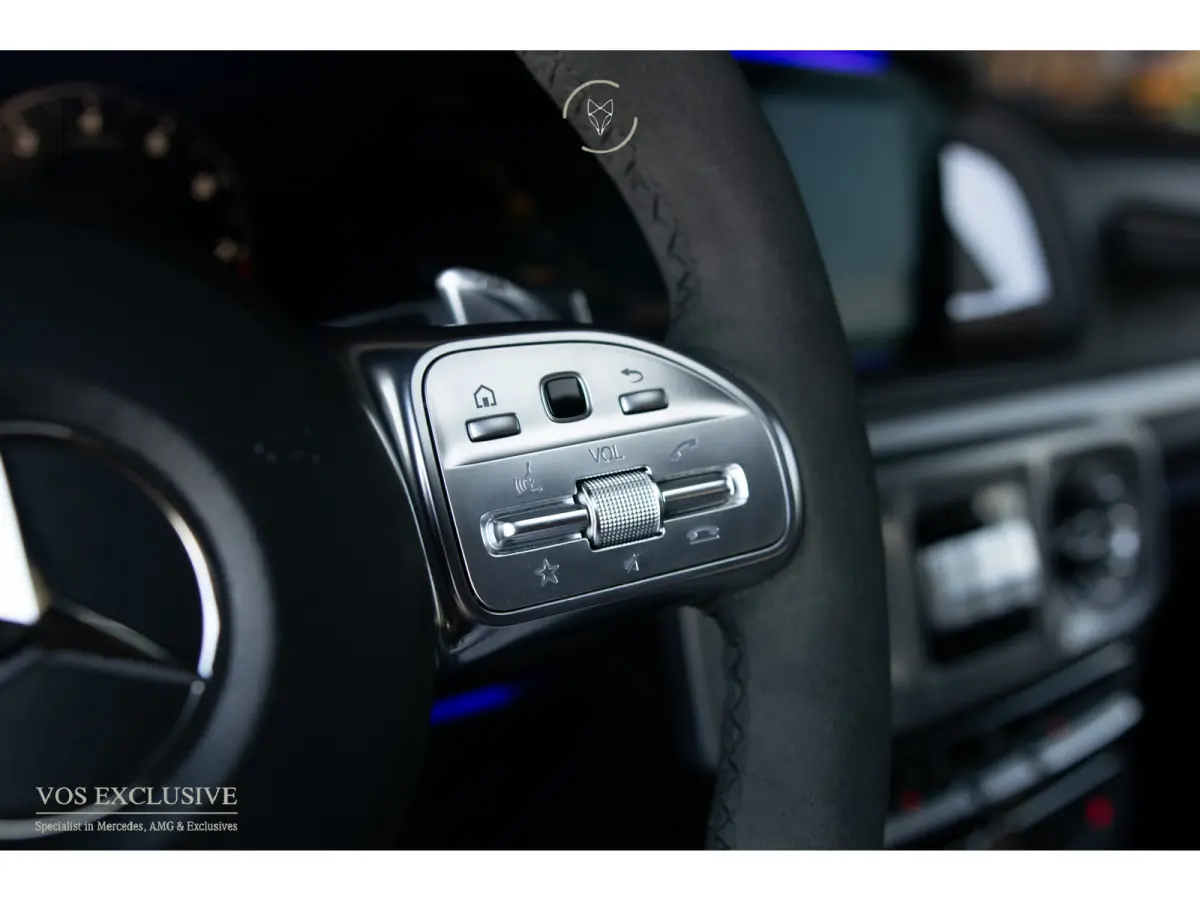 63 Manufaktur Full Carbon|Massage|Nappa|Burmester 3D|ACC|360°|Night|Entertainment|22"