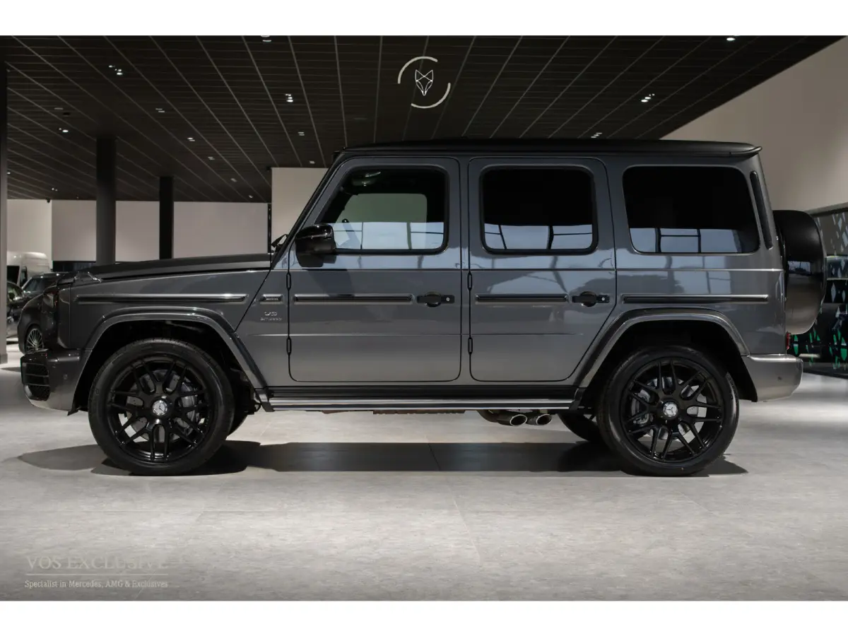 63 Manufaktur Full Carbon|Massage|Nappa|Burmester 3D|ACC|360°|Night|Entertainment|22"
