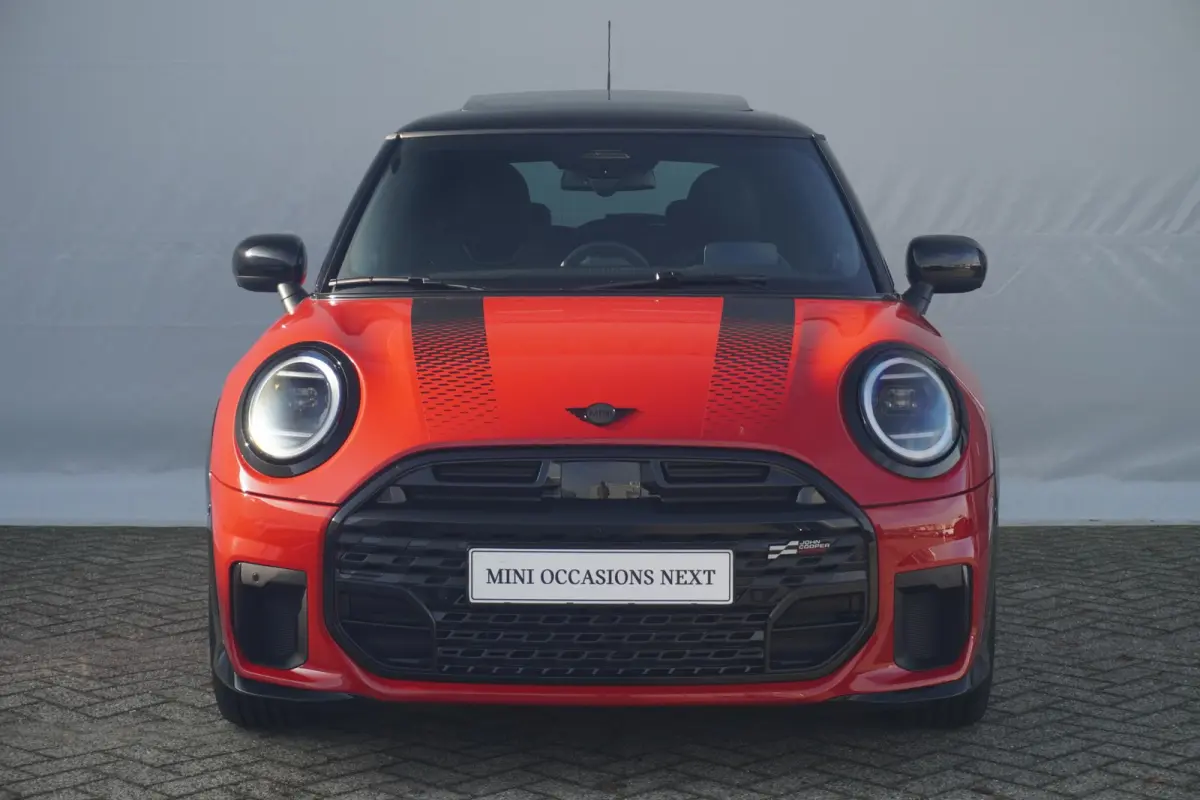 Cooper S John Cooper Works | Pakket XL | Harman Kardon | Memorystoelen | Driving Assistant Plus | Stoel & Stuurverwaming