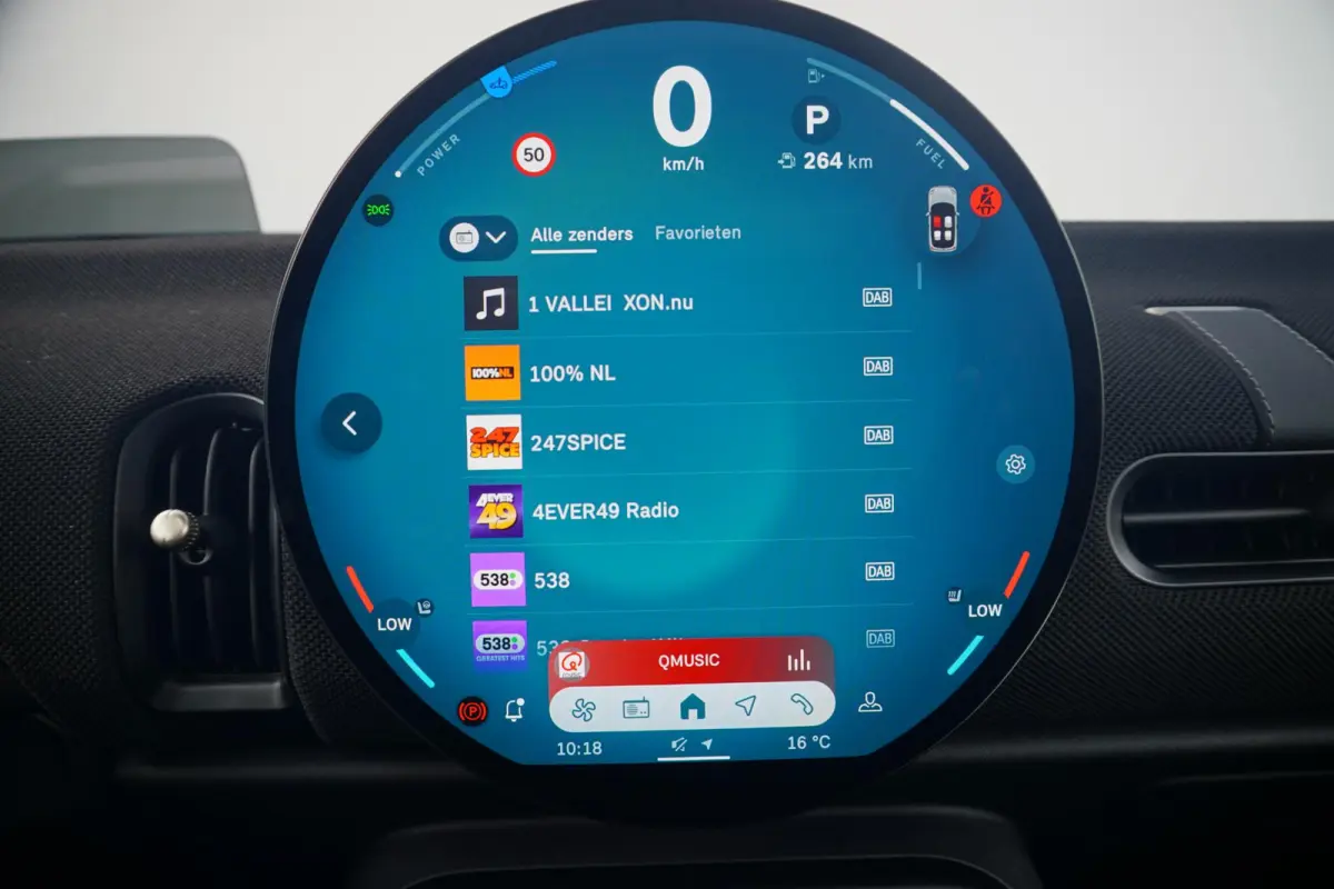Cooper S John Cooper Works | Pakket XL | Harman Kardon | Memorystoelen | Driving Assistant Plus | Stoel & Stuurverwaming